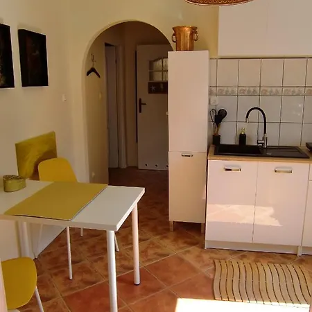 Kuenstler-villa Ambrosian Magnolia Trzebiez