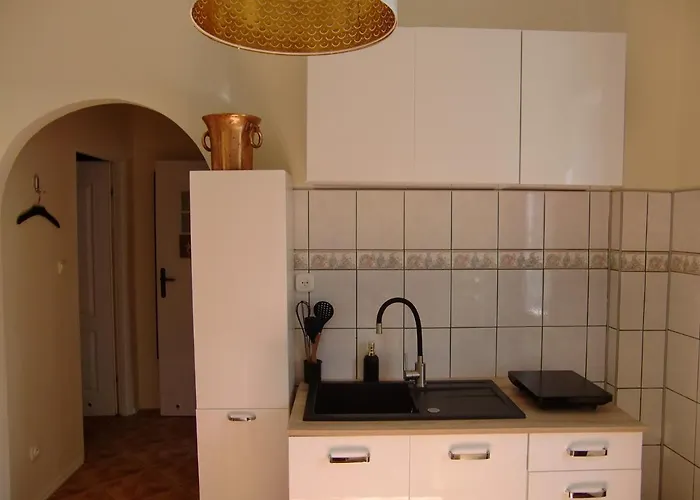 Kuenstler-villa Ambrosian Magnolia Apartamento *